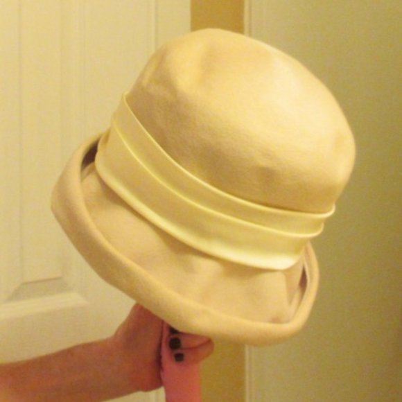 Foley\'s of Houston Vintage Cream Wool Hat